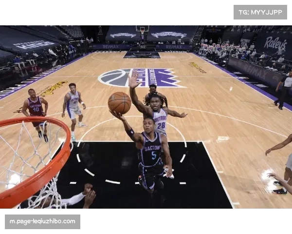 格里芬更衣室权威崩塌 球星公开挑战换防战术 格里芬更衣室权威崩塌 球星公开挑战换防战术